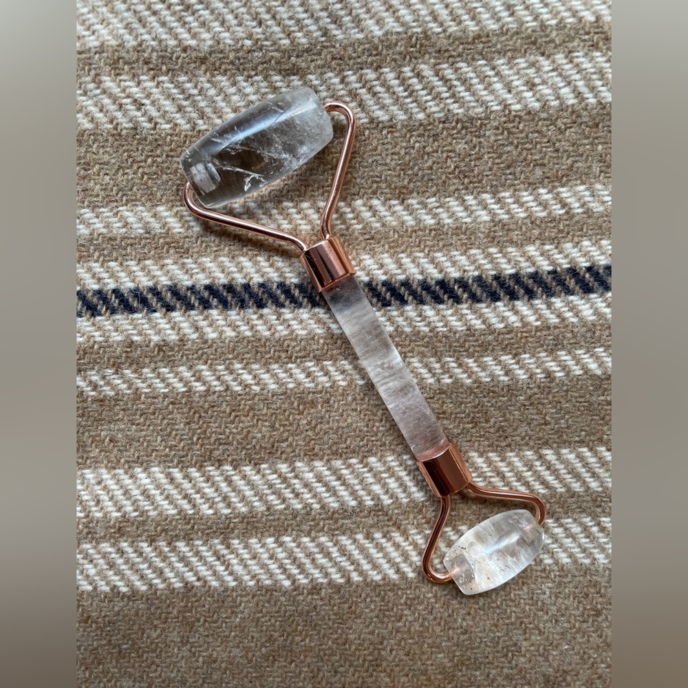 🏝️ Face roller - quartz